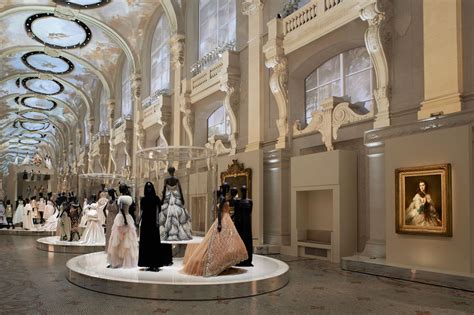 dior museum paris location.